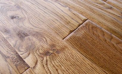 Solid wood flooring